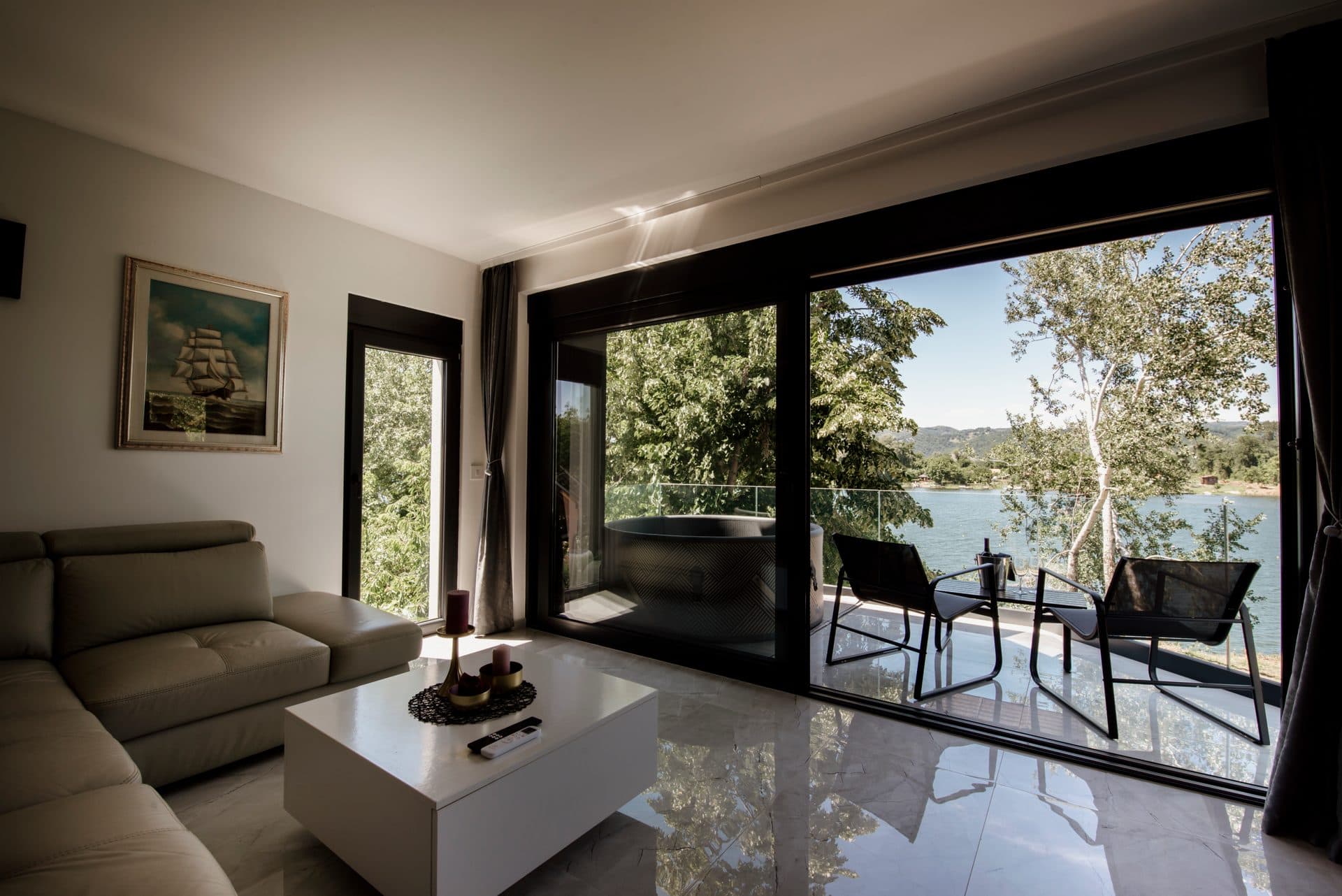 Charming 4-Bedroom House with Olive Trees — photo 1 of 3