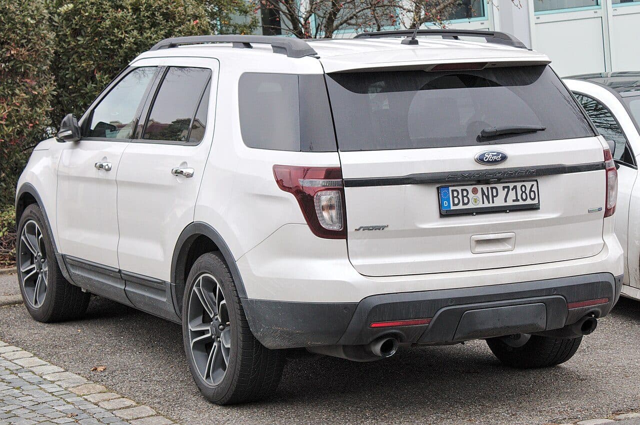 2023 Ford Escape — photo 1 of 2
