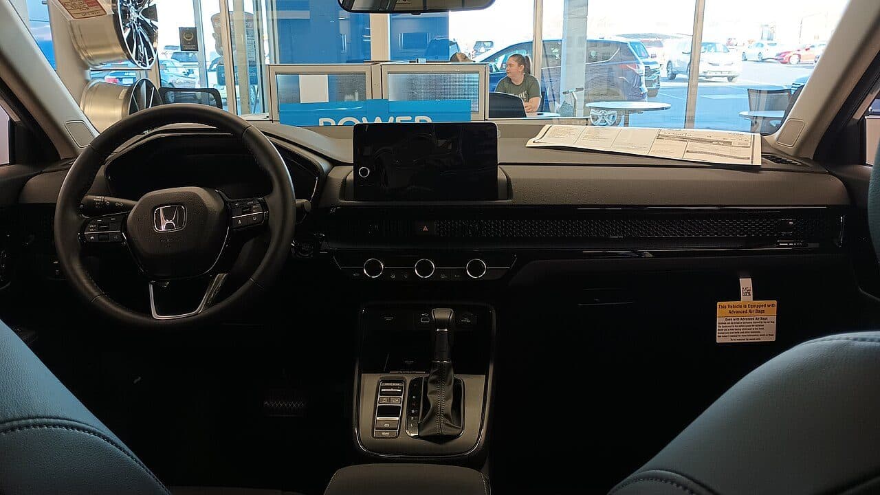 2021 Honda CR-V — photo 1 of 3