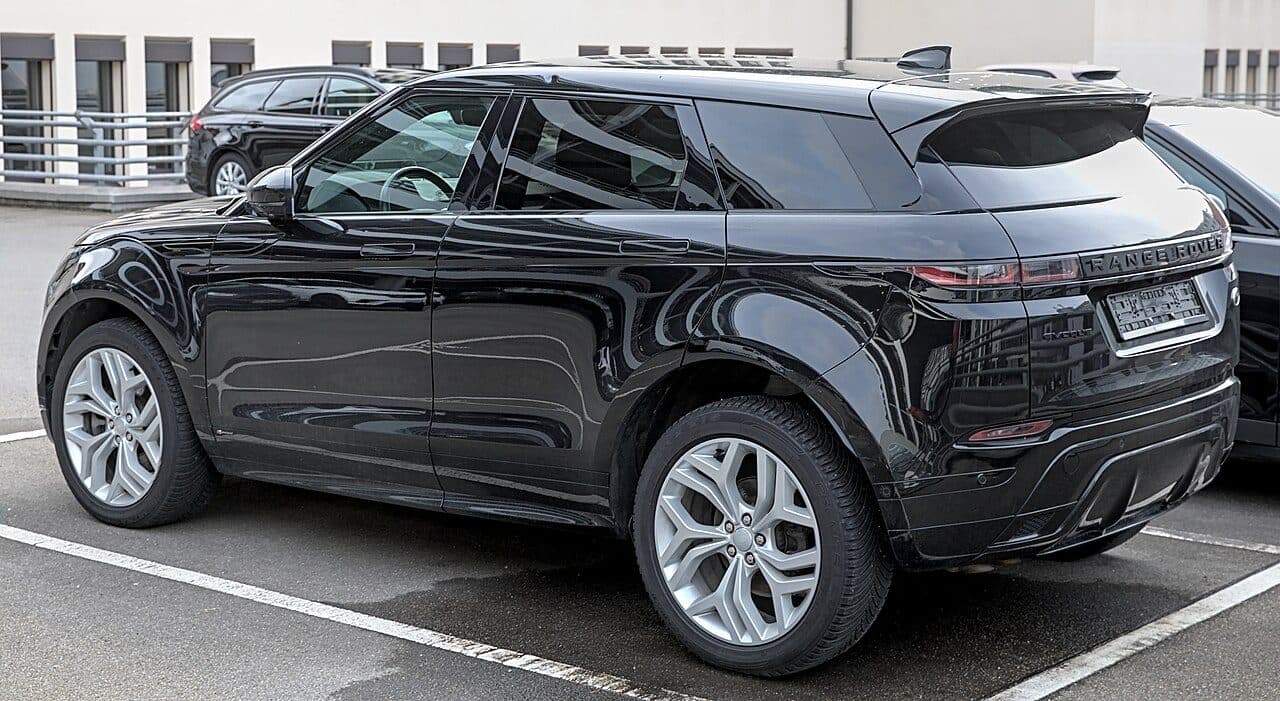 2015 Land Rover Defender — photo 1 of 2